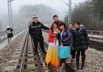 ��ʩ�е��������ӂ�?c��)��F·�Ϻ�Ӱ����